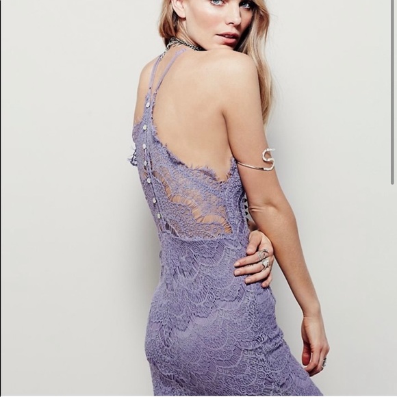 Free People Dresses & Skirts - Free people eyelash lace she’s got it slip dress